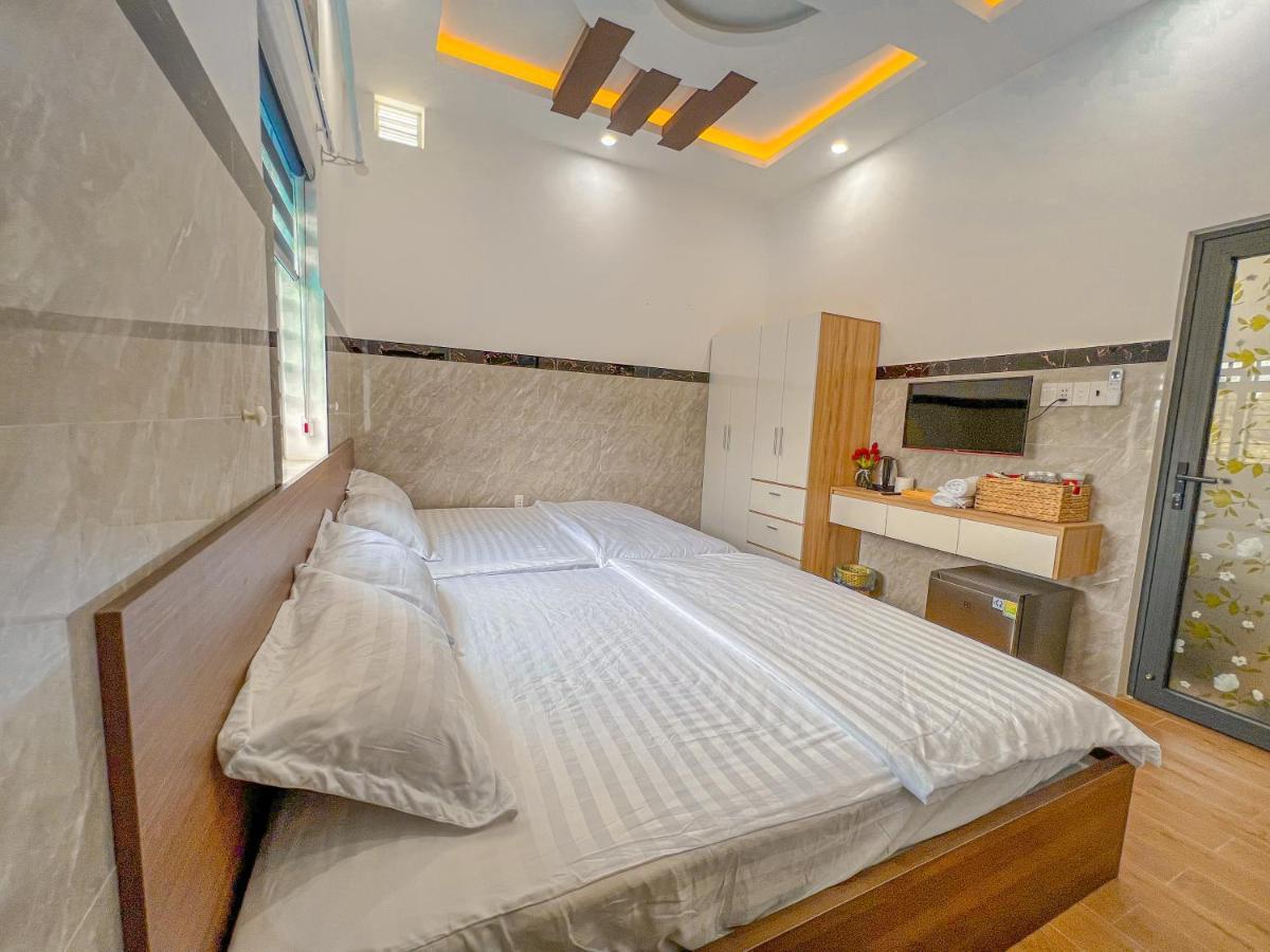 Homestay Qhome Chi Khu Co Ong Zewnętrze zdjęcie